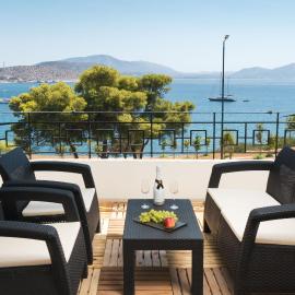 Varkiza Sea Front Residence by First Class Properties，位于瓦里的酒店