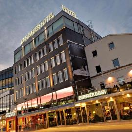 Best Western Plus John Bauer Hotel，位于延雪平的酒店