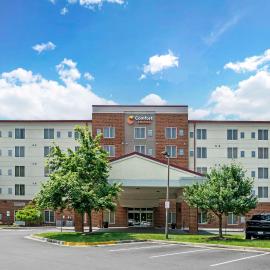 Comfort Suites At Virginia Center Commons，位于Quail Walk的酒店