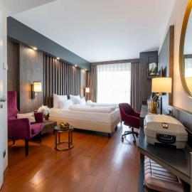 PLAZA Premium Karlsruhe，位于卡尔斯鲁厄的酒店