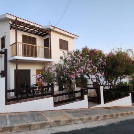 Serena Vacation Home，位于波莫斯的酒店