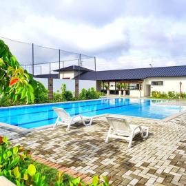 NUEVA Hermosa casa vía Samborondón Coliving Ecuador，位于瓜亚基尔的酒店