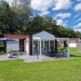 Ferienwohnung Ferienpark Quendorfersee Schüttorf，位于许托夫的酒店