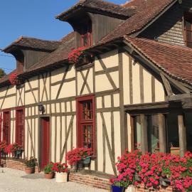 Chambre d'Hôte du Pic Drille，位于Charmont-sous-Barbuise的酒店