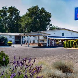 Motel 6-Gresham, OR - Portland，位于格雷舍姆的酒店