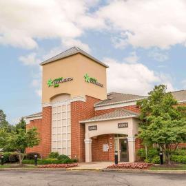 Extended Stay America Select Suites - Richmond - West End - I-64，位于肖特帕姆的酒店