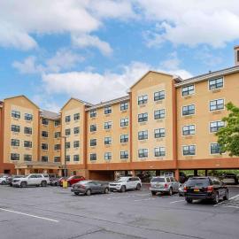 Extended Stay America Suites - Meadowlands - Rutherford，位于拉瑟福德的酒店