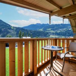 Alpenhof Hotel Garni Suprême,位于齐勒河谷采尔的酒店