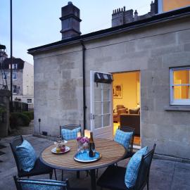 Bath Circle Camden Lodge House，位于巴斯的酒店
