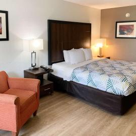 Motel 6 Opelika AL，位于欧佩莱卡的酒店