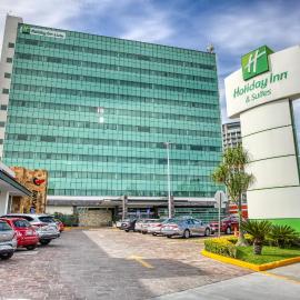 Holiday Inn & Suites Plaza Mayor by IHG，位于莱昂的酒店