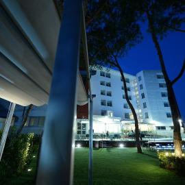 Giulivo Hotel & Village，位于巴亚多米吉亚的酒店