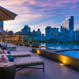 Discovery Primea，位于马尼拉的酒店