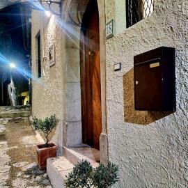 Casa Vacanze Donna Erminia，位于卡利特里的酒店