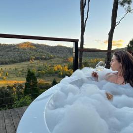 RIVERLEA RETREAT MUDGEE - Private, Outdoor Bath, Pool, Tranquility，位于Apple Tree Flat的酒店