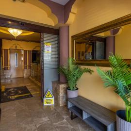 Hotel Sir Gara de Nord，位于布加勒斯特的酒店