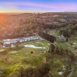 The Gibraltar Bowral，位于波拉尔的酒店