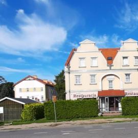 Hotel E-lektor，位于莫龙格的酒店