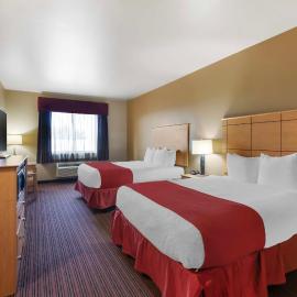 Best Western Golden Prairie Inn and Suites,位于西德尼的酒店