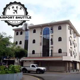 Alajuela Backpackers Airport Hostel，位于阿拉胡埃拉的酒店