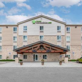 Extended Stay America Select Suites - Deerfield Beach，位于迪尔菲尔德海滩的酒店