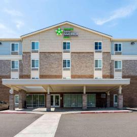Extended Stay America Suites - Portland - East，位于波特兰的酒店