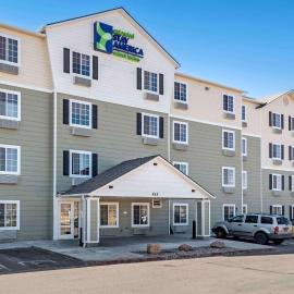 Extended Stay America Select Suites - Colorado Springs - Airport，位于科罗拉多斯普林斯的酒店