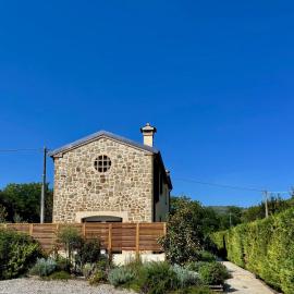 Le Casette di Olga -Space for Nature and Sport Lovers-，位于Baone的酒店