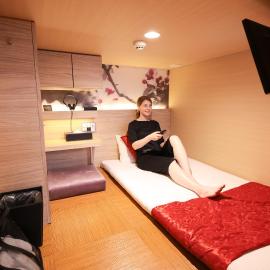 HOTEL Cargo Shinsaibashi，位于大阪的酒店