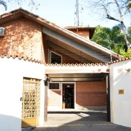 Pousada O Garimpo.，位于恩布的酒店