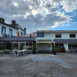 Hôtel Harbonnières,位于Harbonnières的酒店