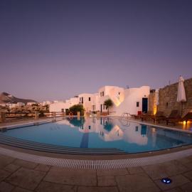 Anemousa Hotel，位于乔拉弗雷恩多斯的酒店