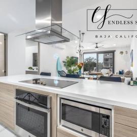 Endless Summer - 2Bed 2Bath Condo - Seasonly Heated Pool with Ocean Views - 5min walk to Beach - Fibre Internet - Sleeps 6，位于卡波圣卢卡斯的酒店