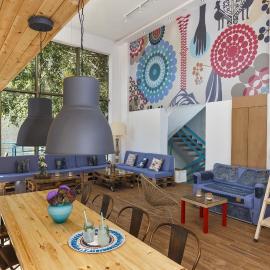 STAY Rhodes HoStel & Bar，位于罗德镇的酒店