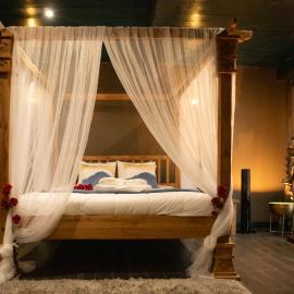 Suites Wellness à Sprimont - Logements avec jacuzzi pour 2 personnes，位于斯普里蒙的酒店