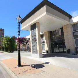 The Medicine Hat Villa，位于梅迪辛哈特的酒店