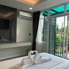 The leaf mango tree，位于甘烹碧的酒店
