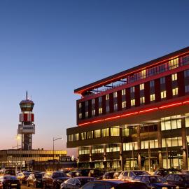 Fletcher Hotel-Restaurant Wings-Rotterdam,位于鹿特丹的酒店