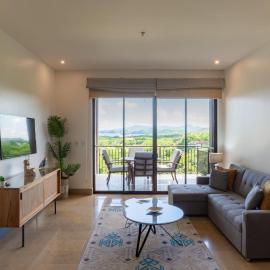 Adults Only 1BR Condo - Roble Sabana - Reserva Conchal Golf Resort，位于普拉卡海尔的酒店