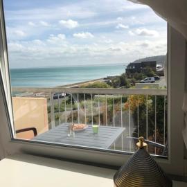 T2 Vue MER COSY HORIZON PLAGE，位于普雷兰的酒店