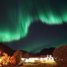 Lofoten Planet - Boutique Hotel，位于索尔瓦根的酒店