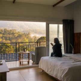 Munnar Majestic Resort with Pool，位于蒙纳的酒店