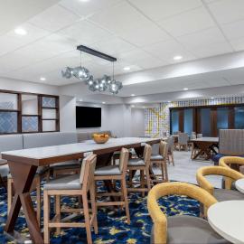 Hampton Inn Albertville, Al,位于Albertville的酒店