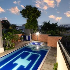 Hotel Montanar HOME，位于拉多拉达的酒店