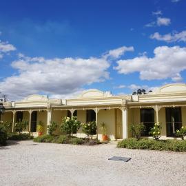 Acacia Terraces，位于伊丘卡的酒店