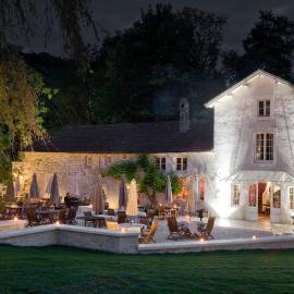 Demeures et Châteaux La Source Bleue，位于古德蒙特的酒店