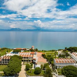 Hotel Pavlina Beach，位于尼福雷伊卡的酒店