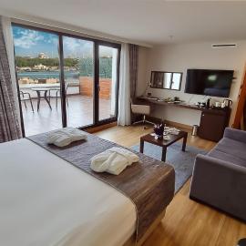 Port Bosphorus Hotel，位于伊斯坦布尔的酒店