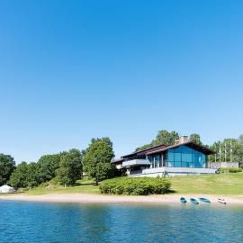 Skåvsjöholm, hotell & konferens,位于奥克什贝里亚的酒店