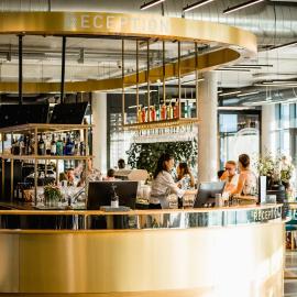 FIRMAMENT Hotel，位于费尔德基希的酒店